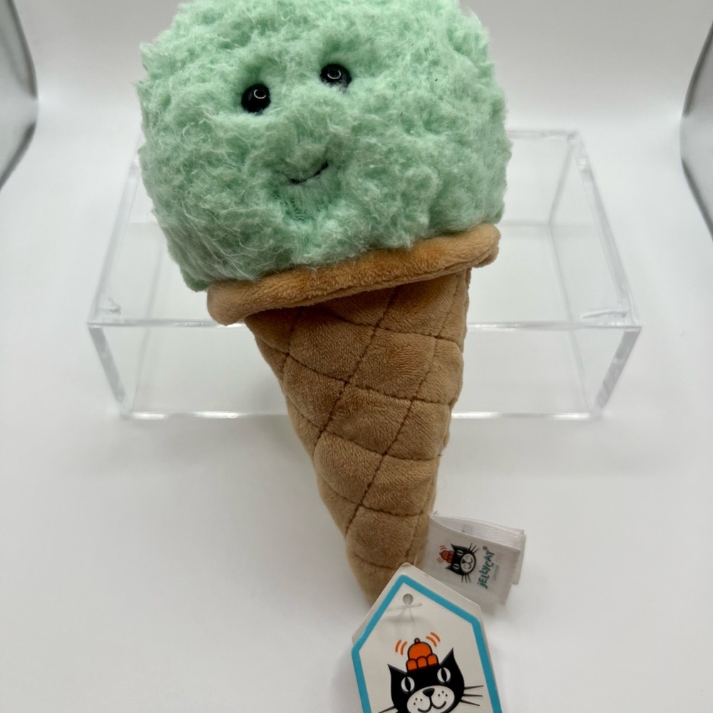 SOLD Jellycat Irresistible Mint Ice Cream BNWT